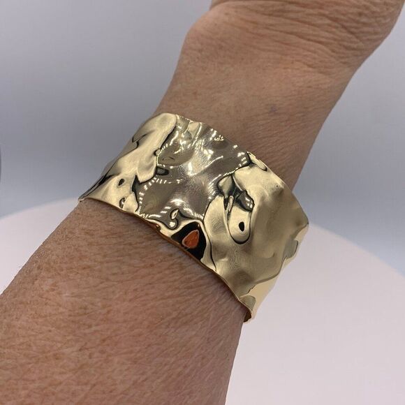 Ring, NWOT, stainless gold coloured, adjustable size, organic, minimalist - Picture 11 of 17